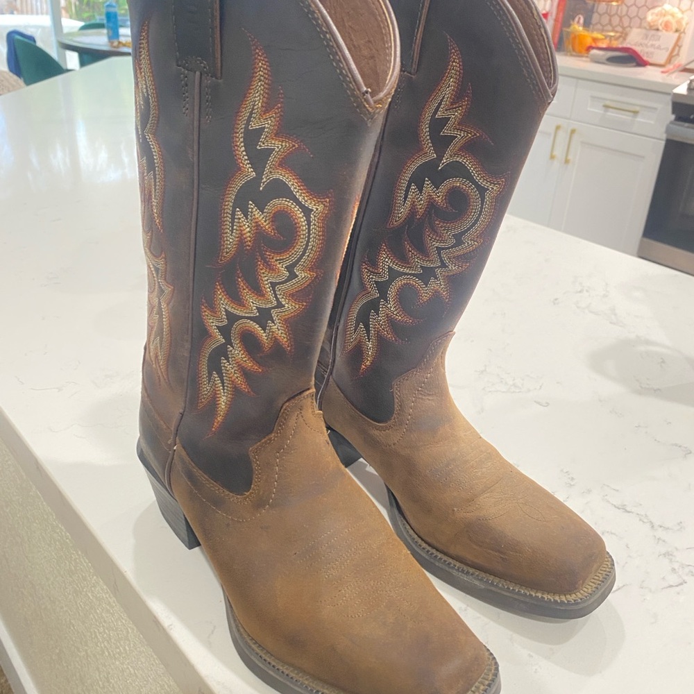 🔴SOLD🔴 Justin Boots Leather Upper Cowboy Boots